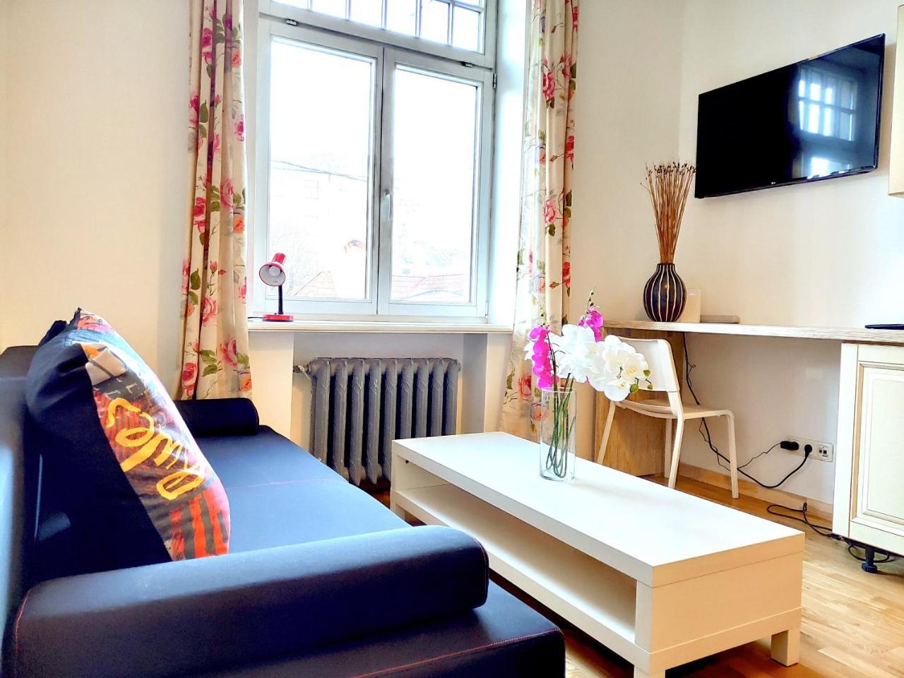 Brivibas Center Apartments Рига Екстериор снимка