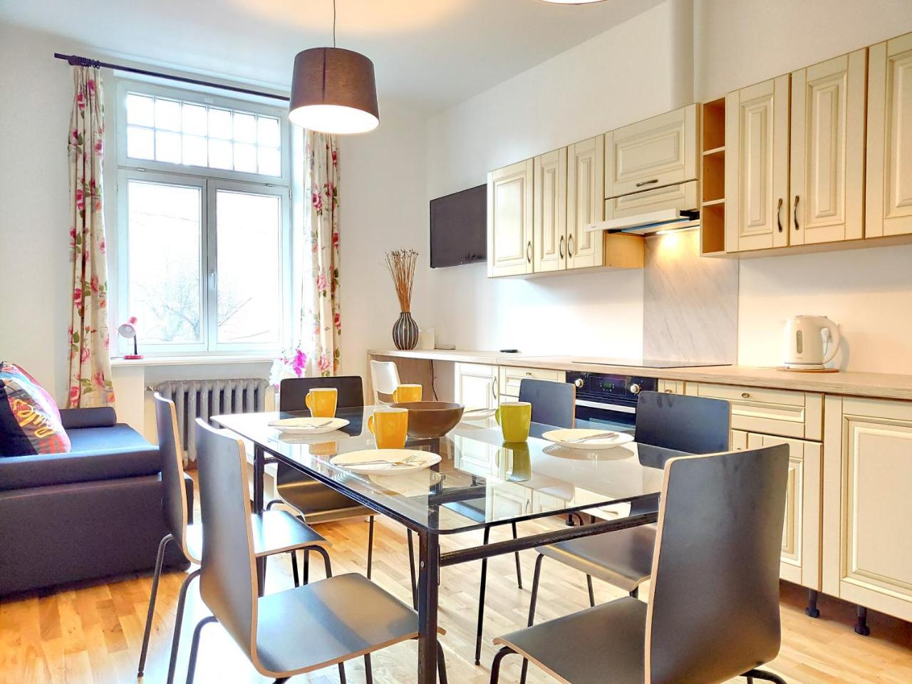 Brivibas Center Apartments Рига Екстериор снимка