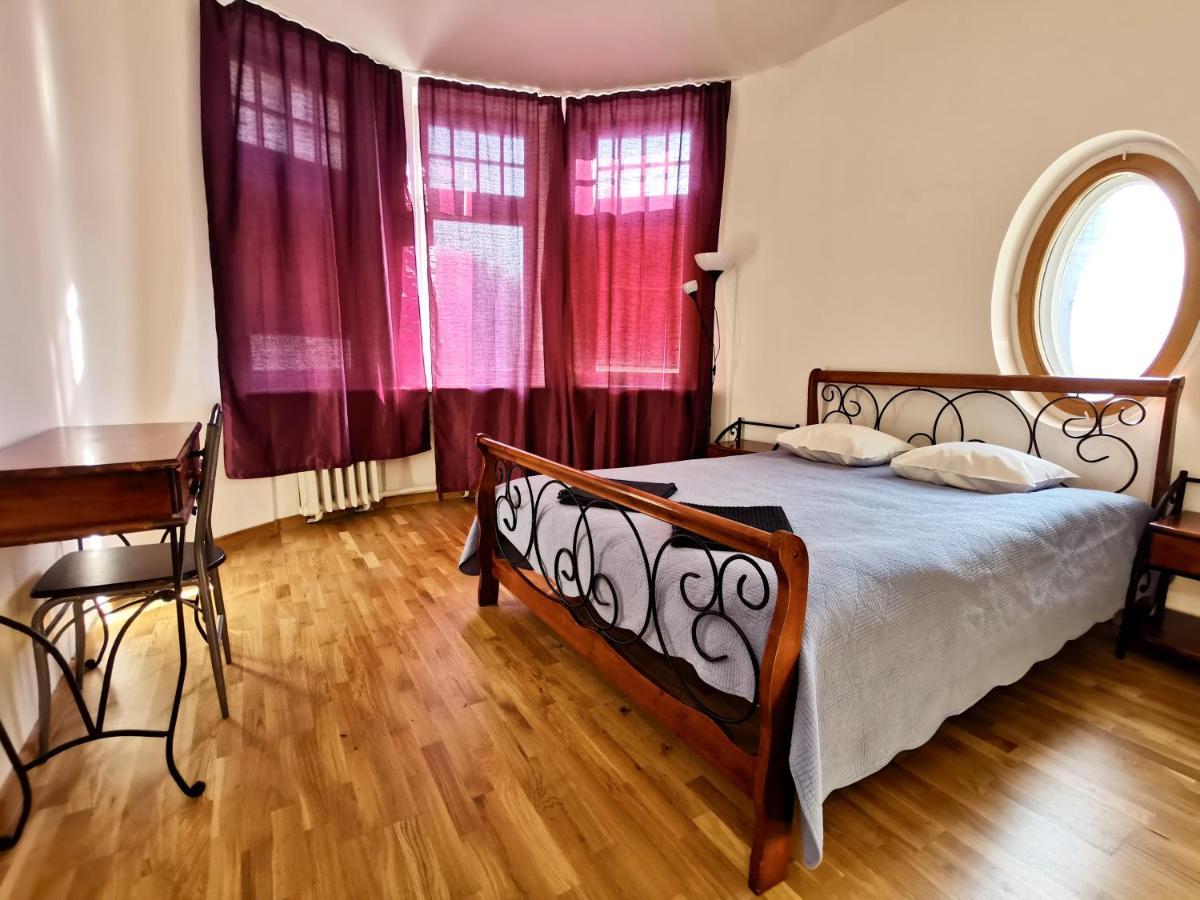 Brivibas Center Apartments Рига Екстериор снимка